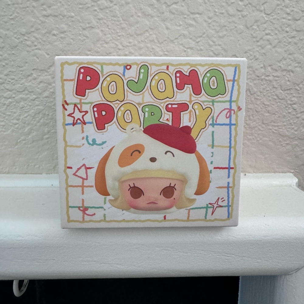 Pop Bean Pajama Party Ear Bud Case - Zsiga Puppy